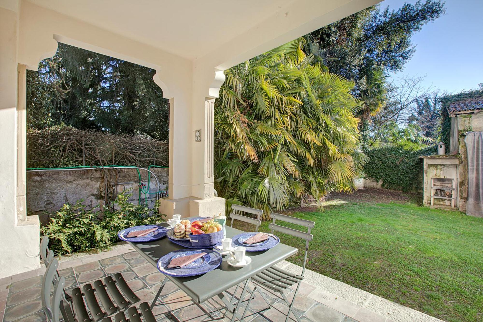 Villa Jejia- Pool And Garden Lesa Exterior foto